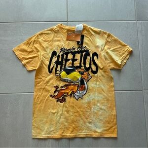 NWT Hot Topic Cheetos Graphic T-Shirt